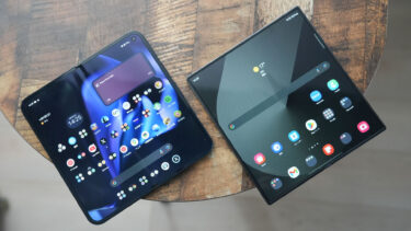 SamsungやGoogle。露骨な間違いで折畳式機種を台無しに